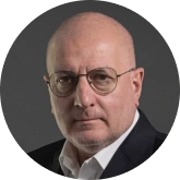 dr&nbsp;Rafał Dutkiewicz